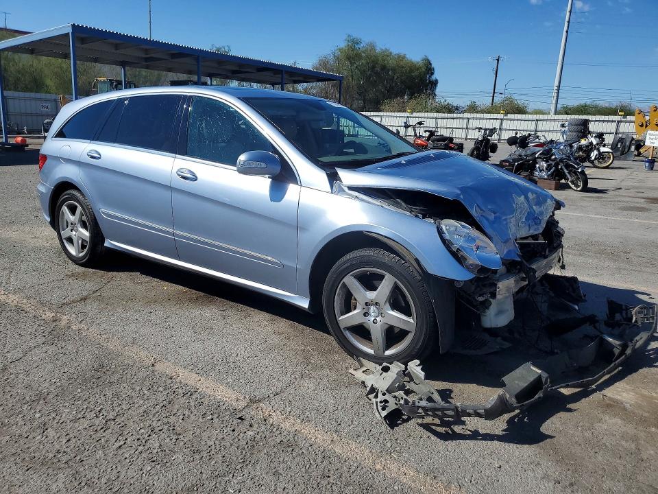 Снимка 4 от търг – 2010 MERCEDES-BENZ R с VIN 4JGCB6FE5AA110918