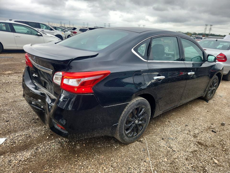 Снимка 3 от търг – 2018 NISSAN SENTRA с VIN 3N1AB7AP4JY247082