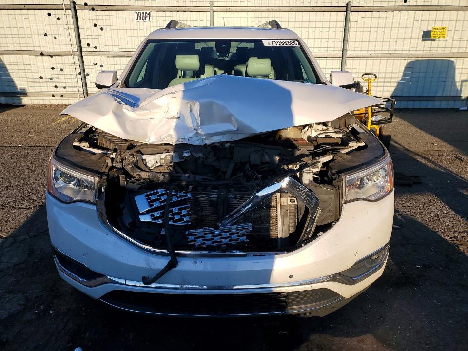 Photo 5 from auction – 2017 GMC ACADIA with VIN 1GKKNXLS0HZ312461