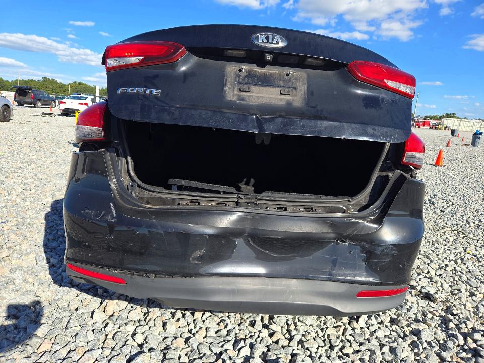 Снимка 6 от търг – 2017 KIA FORTE с VIN 3KPFL4A77HE127240