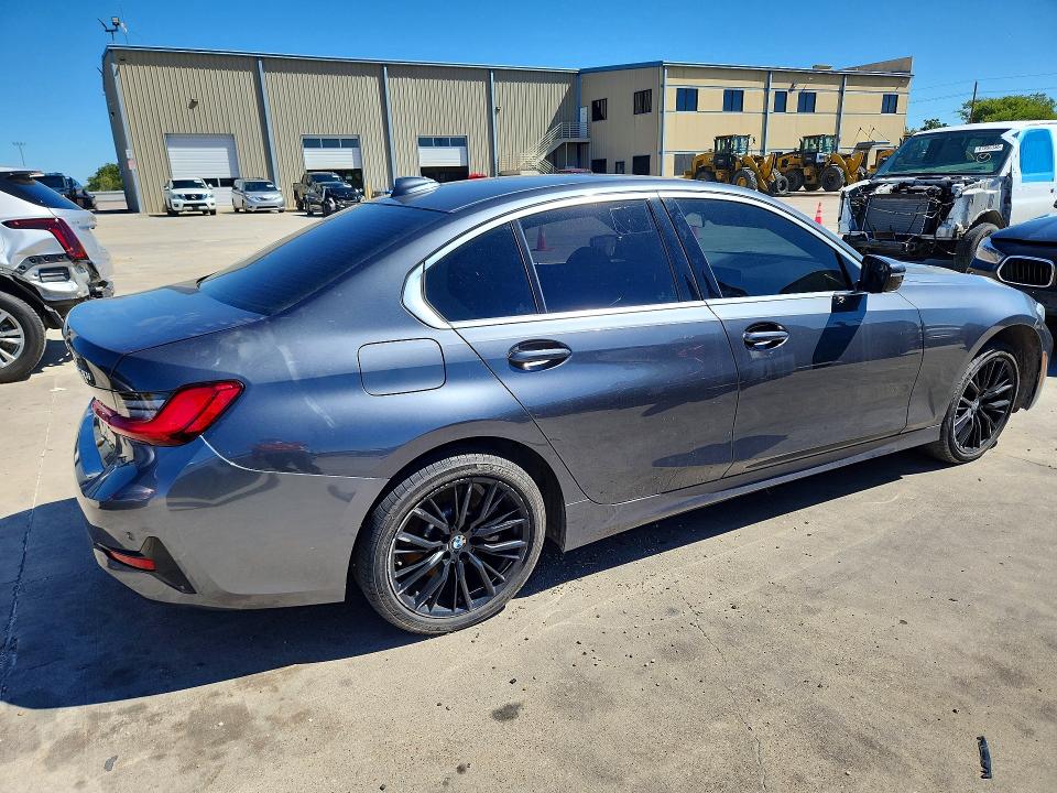 Снимка 3 от търг – 2021 BMW 330I с VIN 3MW5R1J06M8C13754