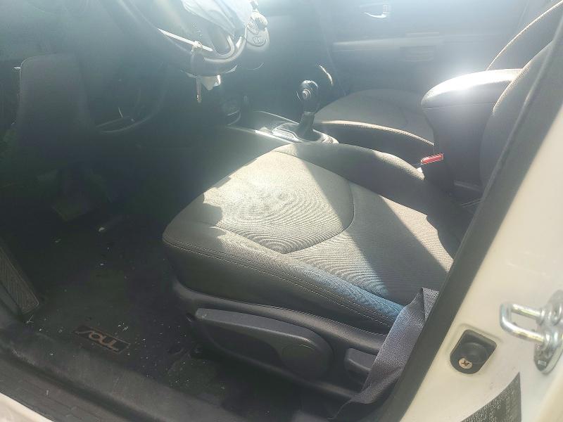 Снимка 7 от търг – 2013 KIA SOUL с VIN KNDJT2A61D7539976