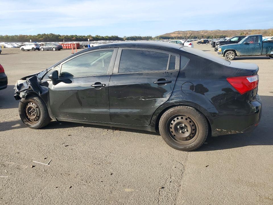 Снимка 2 от търг – 2013 KIA RIO с VIN KNADN4A35D6146848