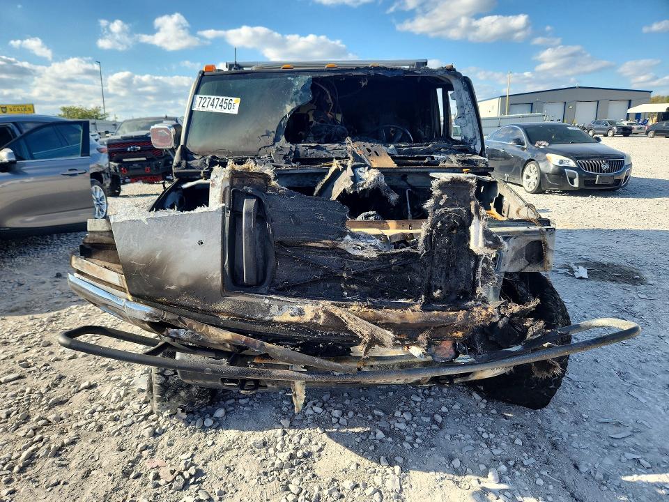 Foto 5 de la subasta – 2003 HUMMER H2 con VIN 5GRGN23U13H138452