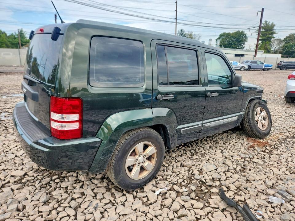 Фото 3 с аукциона – 2012 JEEP LIBERTY с VIN 1C4PJMAK2CW104204