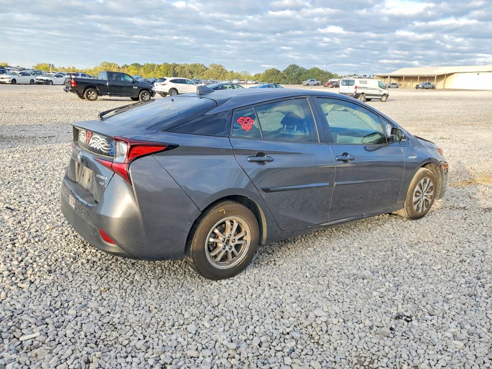 Снимка 3 от търг – 2020 TOYOTA PRIUS с VIN JTDL9RFU4L3015430