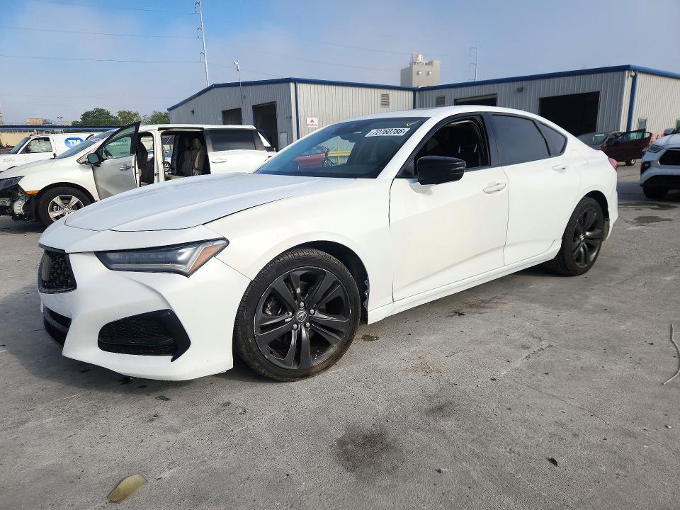 ACURA TLX 2021 с VIN 19UUB6F41MA003158 - Снимка от търг