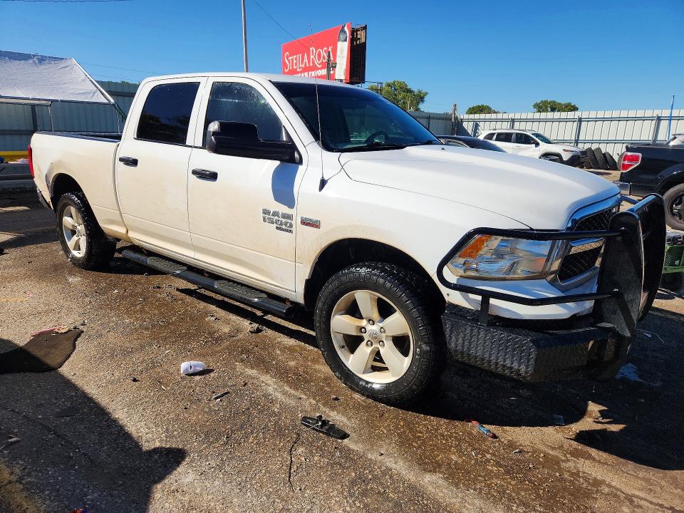 Снимка 4 от търг – 2022 RAM 1500 CLASSIC с VIN 1C6RR7ST3NS202301