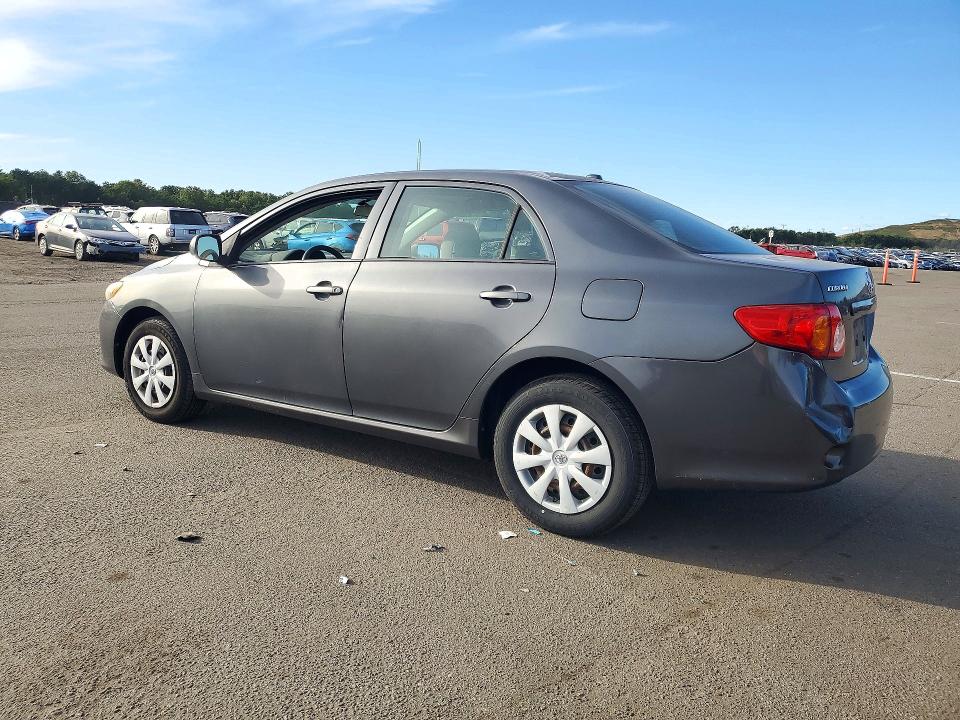 Снимка 2 от търг – 2010 TOYOTA COROLLA с VIN 2T1BU4EE6AC535348