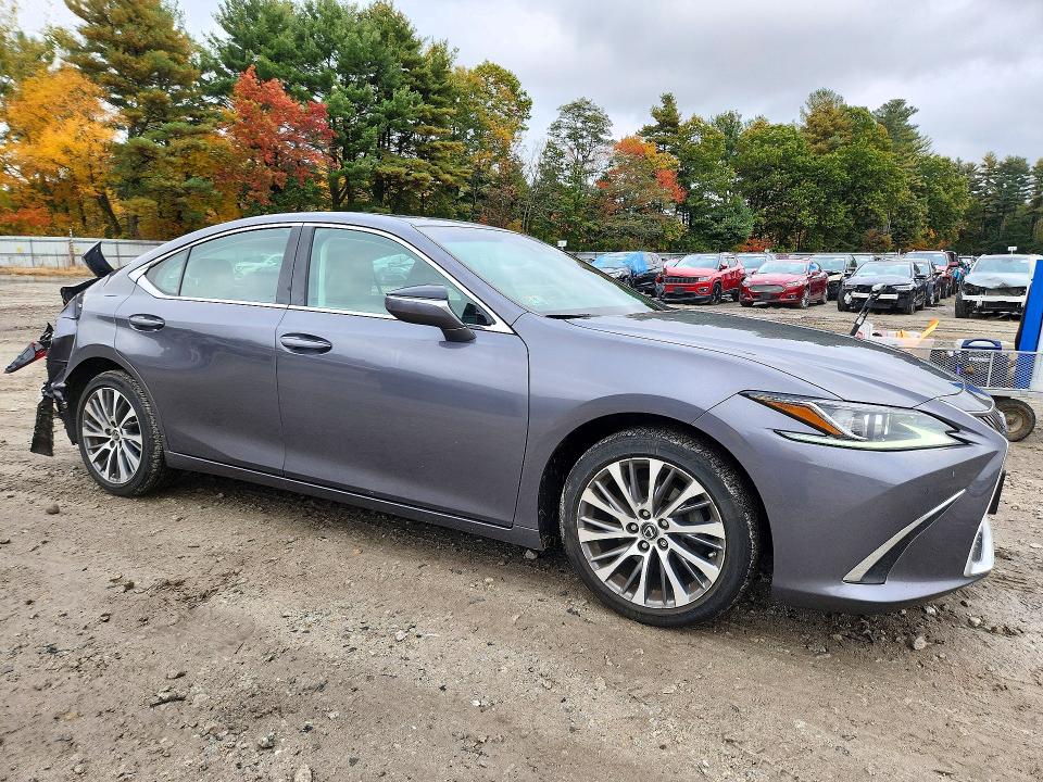Снимка 4 от търг – 2021 LEXUS ES 250 с VIN 58AD11D15MU002241