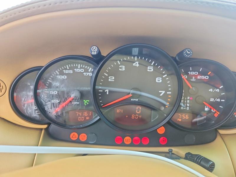 Photo 9 from auction – 2000 PORSCHE 911 with VIN WP0CA2994YS652563