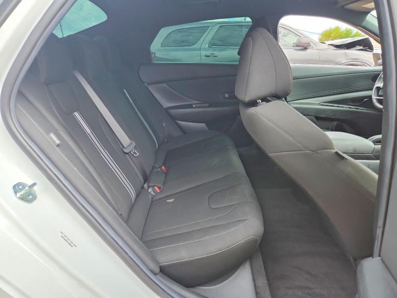 Снимка 10 от търг – 2026 HYUNDAI ELANTRA с VIN KMHLM4DG3TU200184