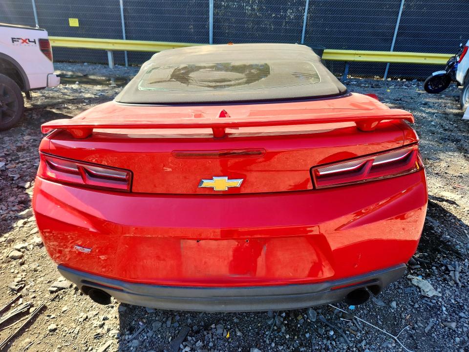 Снимка 6 от търг – 2017 CHEVROLET CAMARO с VIN 1G1FB3DS1H0172625