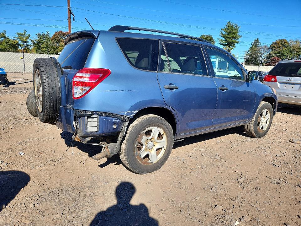 Снимка 3 от търг – 2012 TOYOTA RAV4 с VIN 2T3BF4DV8CW269299