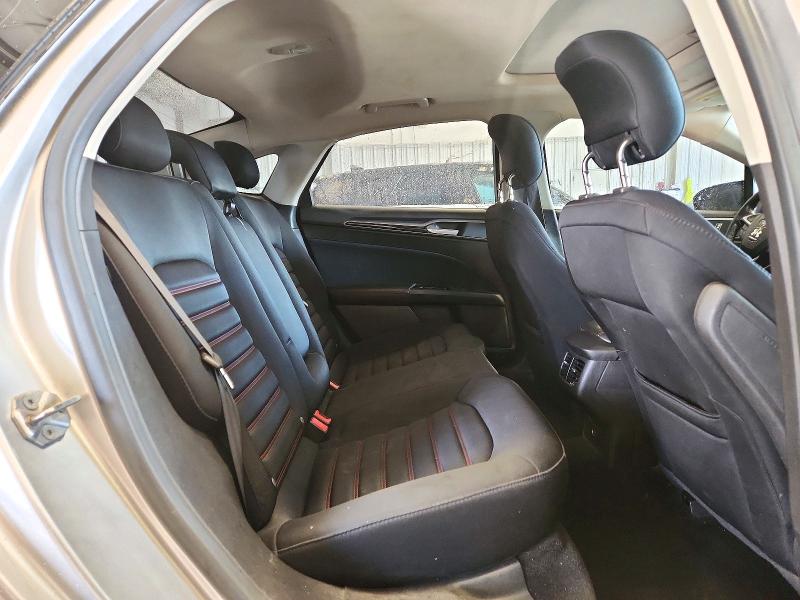 Photo 10 from auction – 2013 FORD FUSION with VIN 3FA6P0HR6DR198832