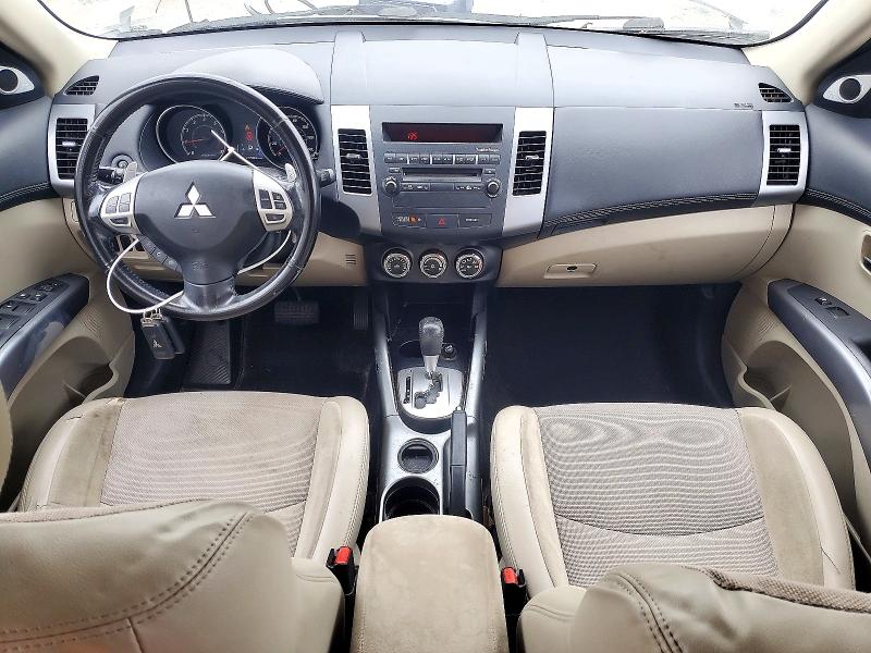 Снимка 8 от търг – 2013 MITSUBISHI OUTLANDER с VIN JA4AS3AW1DU014002