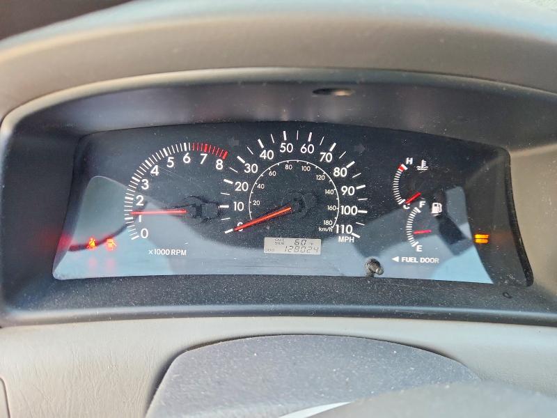 Снимка 9 от търг – 2005 TOYOTA COROLLA с VIN 2T1BR32E65C428970