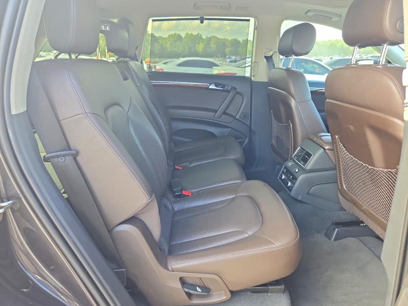 Снимка 11 от търг – 2015 AUDI Q7 с VIN WA1DGAFE5FD004031