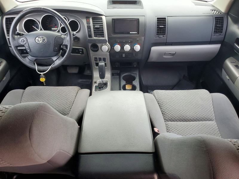 Photo 8 from auction – 2011 TOYOTA TUNDRA with VIN 5TFEY5F14BX108000