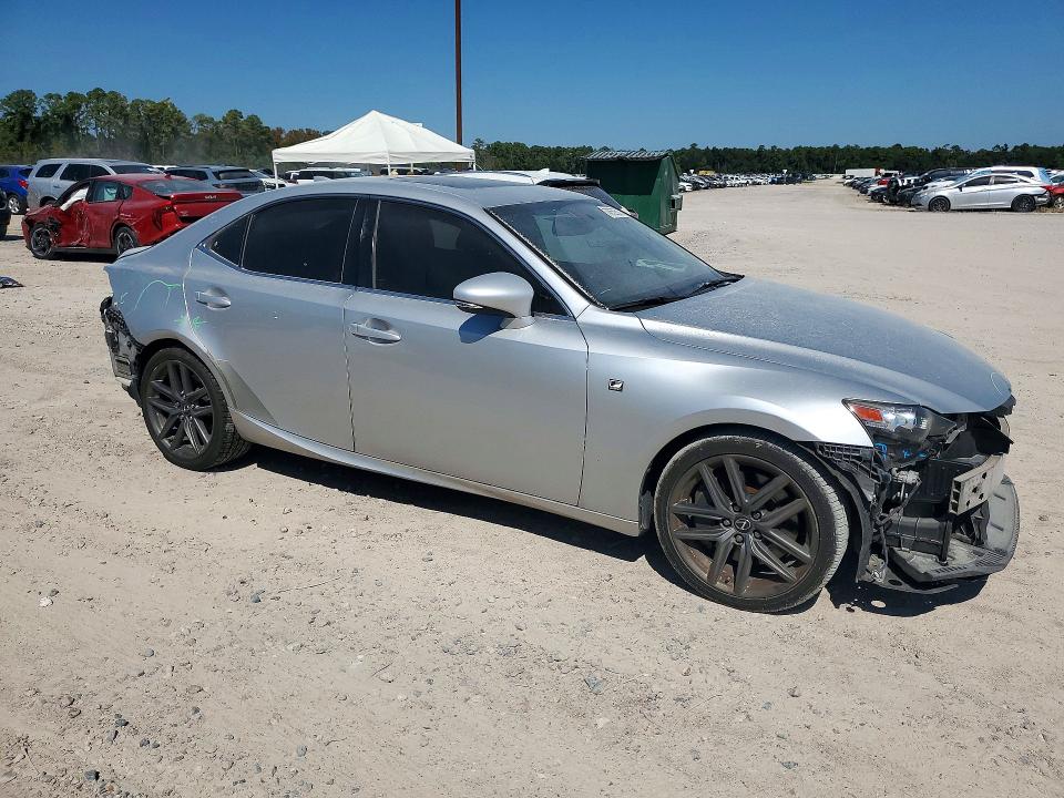 Снимка 4 от търг – 2016 LEXUS IS с VIN JTHBE1D24G5023837