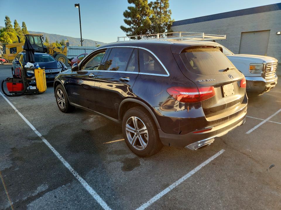 Снимка 2 от търг – 2019 MERCEDES-BENZ GLC с VIN WDC0G5EB0KF575129