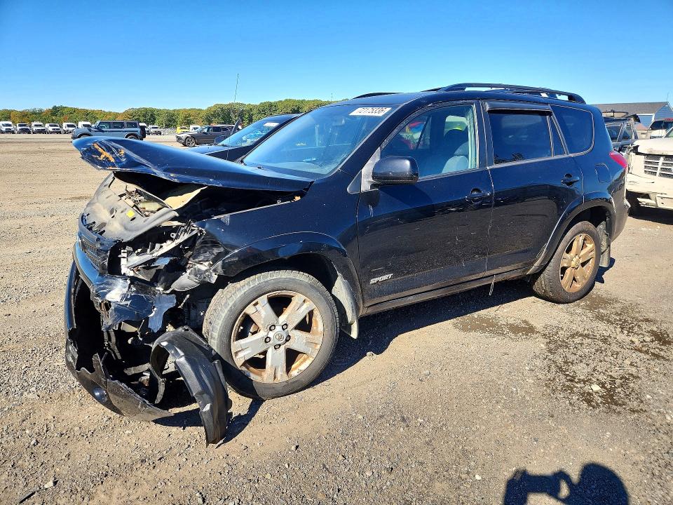 TOYOTA RAV4 2007 с VIN JTMBD32V476035669 - Снимка от търг
