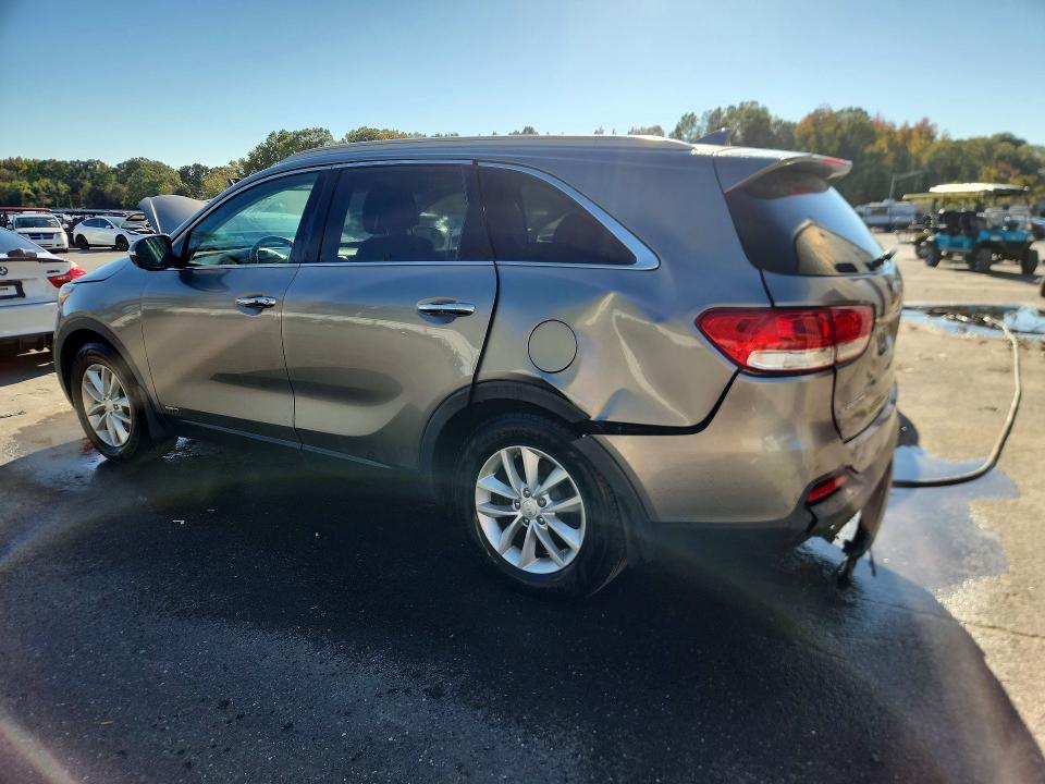 Zdjęcie 2 z aukcji – 2017 KIA SORENTO z VIN 5XYPGDA31HG267356