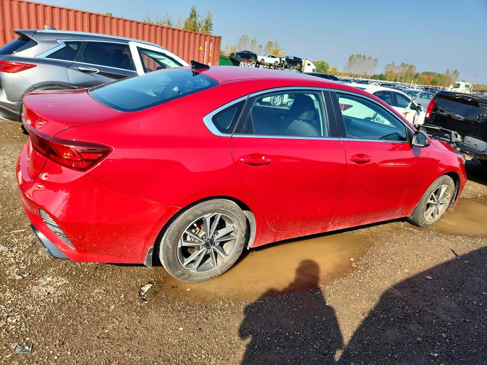Фото 3 с аукциона – 2023 KIA FORTE с VIN 3KPF34AD2PE535407