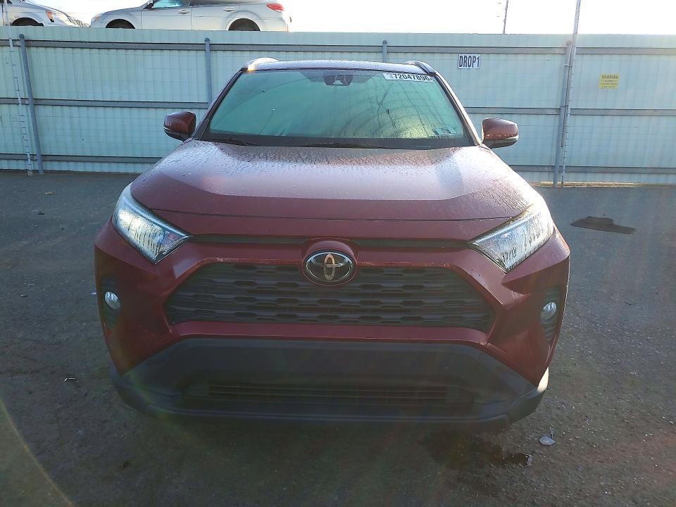 Zdjęcie 5 z aukcji – 2019 TOYOTA RAV4 z VIN JTMP1RFV8KD513379