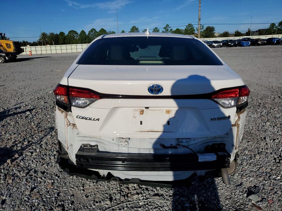 Снимка 6 от търг – 2021 TOYOTA COROLLA с VIN JTDEAMDE8MJ004880