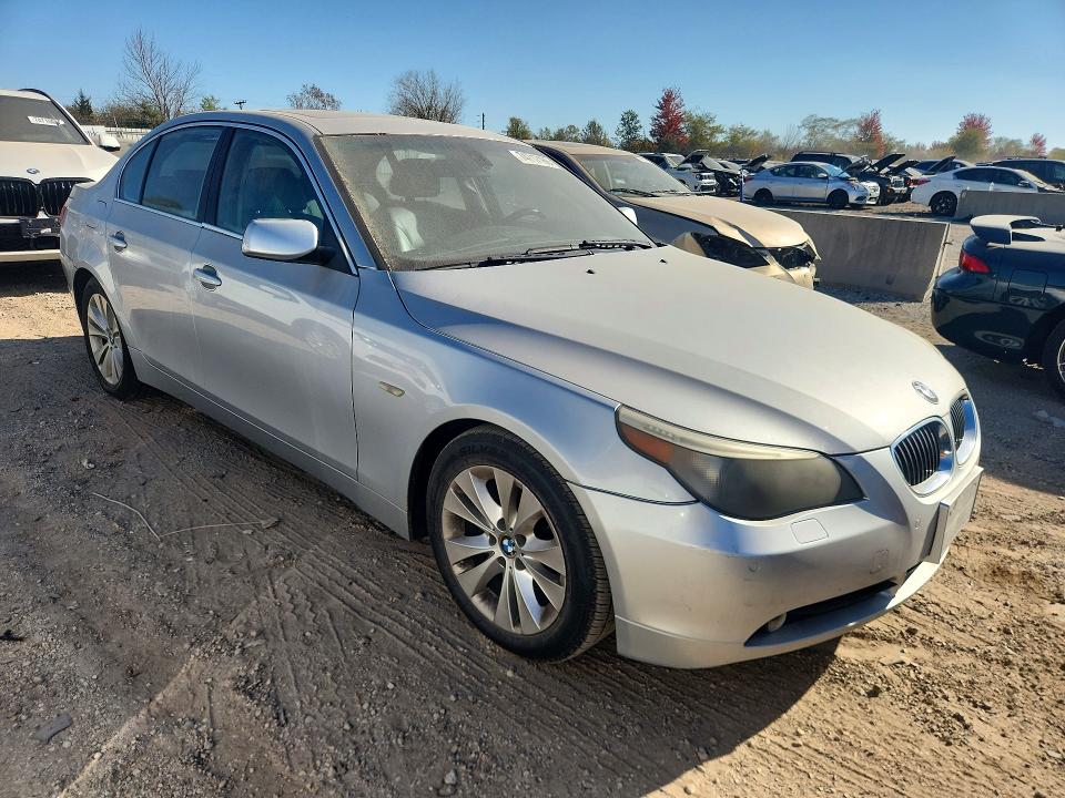Снимка 4 от търг – 2005 BMW 545 с VIN WBANB33555CN64853