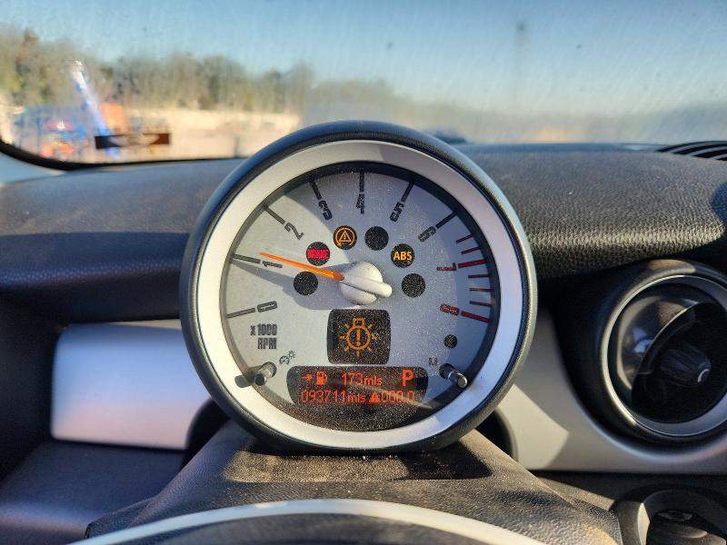 صورة رقم 9 من المزاد - 2009 MINI COOPER مع VIN WMWML33599TN69018