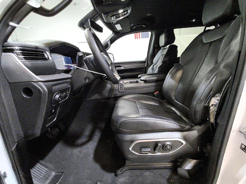 Photo 7 from auction – 2024 JEEP WAGONEER with VIN 1C4SJVDP4RS176061