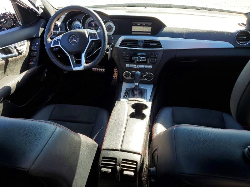 Снимка 8 от търг – 2013 MERCEDES-BENZ C с VIN WDDGF4HB5DA836600