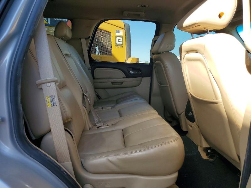 Снимка 10 от търг – 2007 GMC YUKON с VIN 1GKFK63867J177900