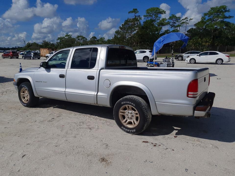 Снимка 2 от търг – 2002 DODGE DAKOTA с VIN 1B7HL38N92S710873
