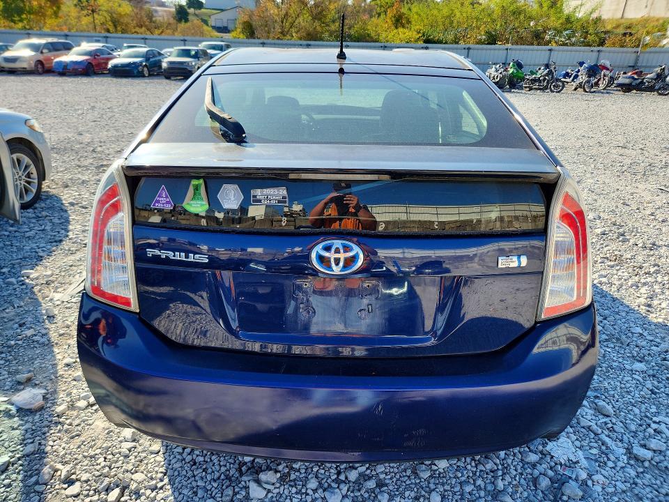Фото 6 с аукциона – 2013 TOYOTA PRIUS с VIN JTDKN3DU3D0348129