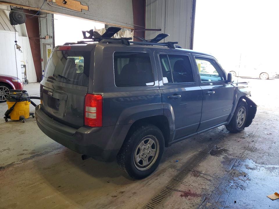 Photo 3 from auction – 2016 JEEP PATRIOT with VIN 1C4NJPBA2GD687860