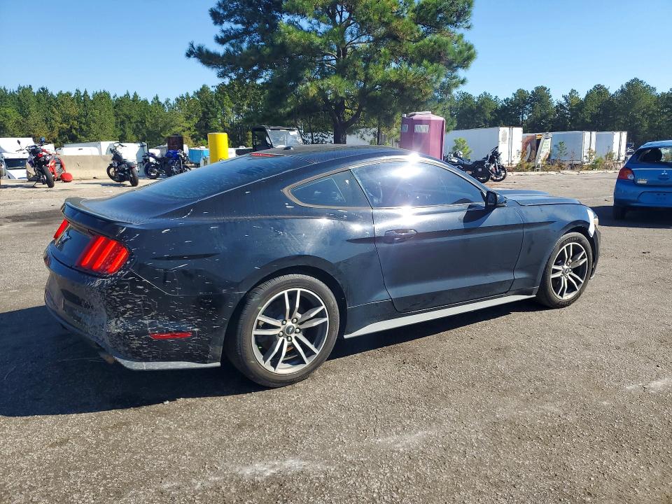 Foto 3 de la subasta – 2017 FORD MUSTANG con VIN 1FA6P8TH2H5227412