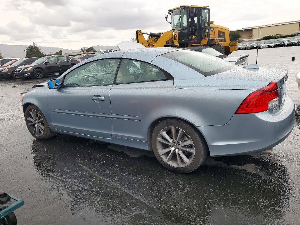 Фото 2 с аукциона – 2011 VOLVO C70 с VIN YV1672MC9BJ107657