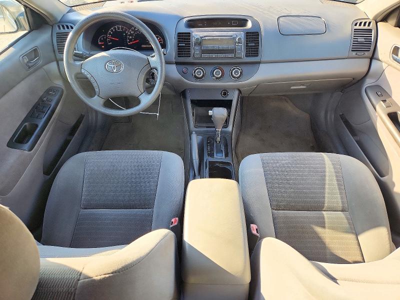 Photo 8 from auction – 2005 TOYOTA CAMRY with VIN 4T1BE32K45U524502