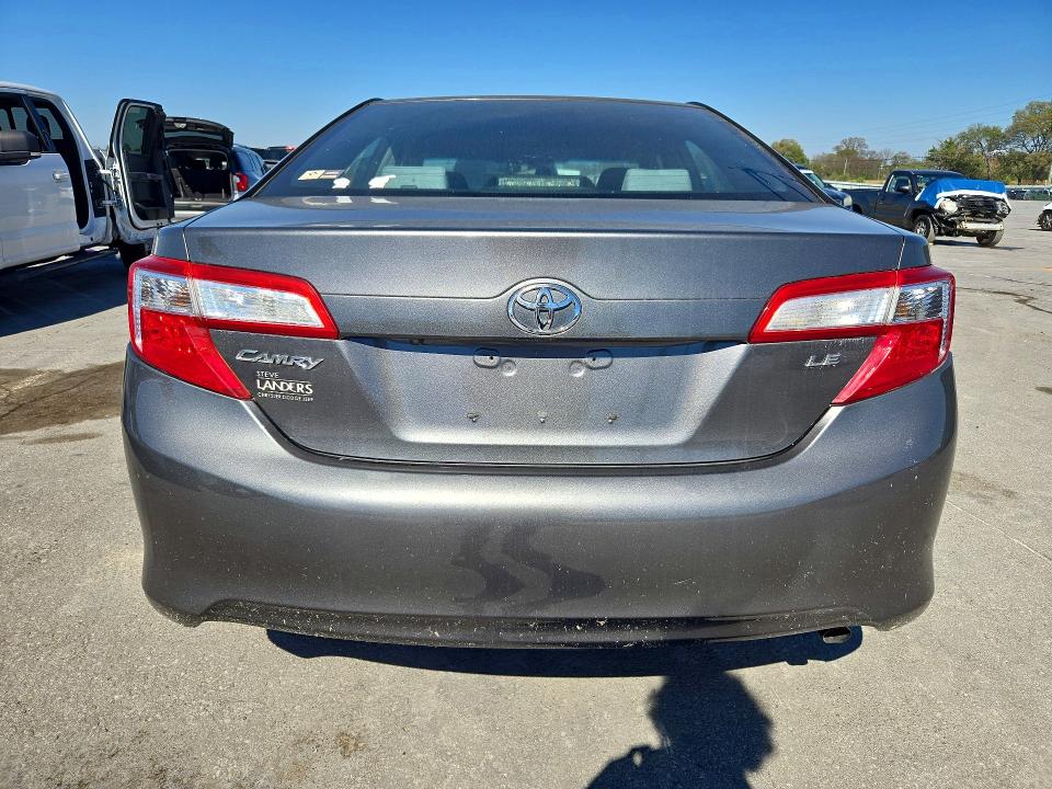 Photo 6 from auction – 2014 TOYOTA CAMRY with VIN 4T4BF1FK7ER388688