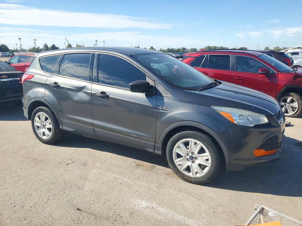 Photo 4 from auction – 2015 FORD ESCAPE with VIN 1FMCU0F75FUA25043