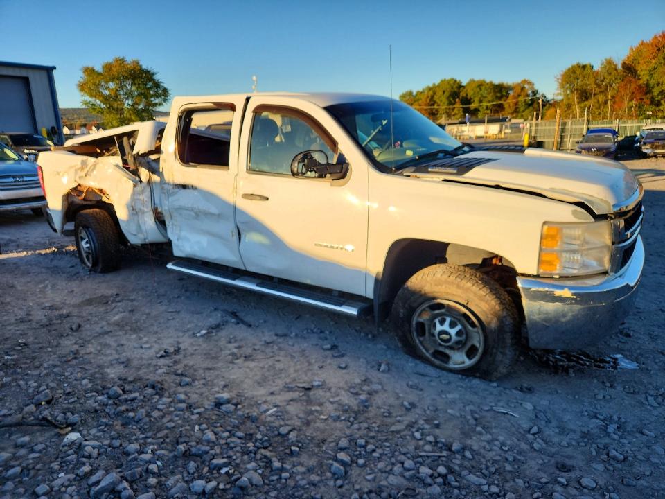 Photo 4 from auction – 2011 CHEVROLET SILVERADO with VIN 1GC1KVCG8BF101632
