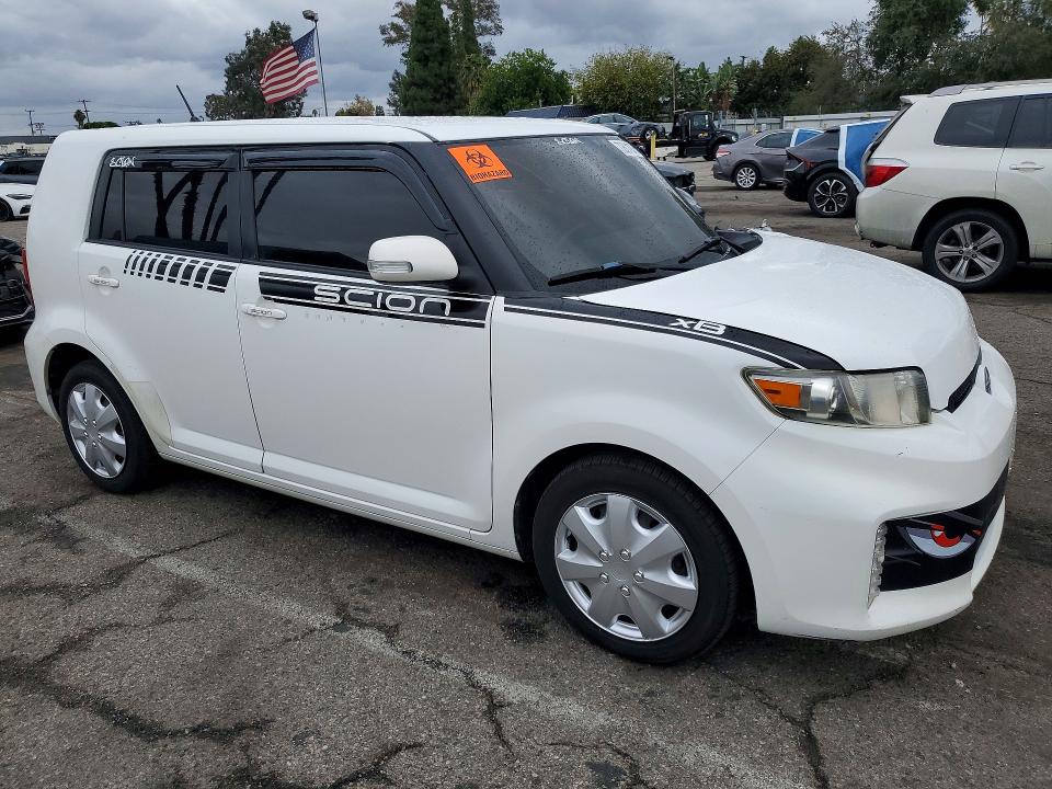 Zdjęcie 4 z aukcji – 2014 SCION XB z VIN JTLZE4FE8EJ054946