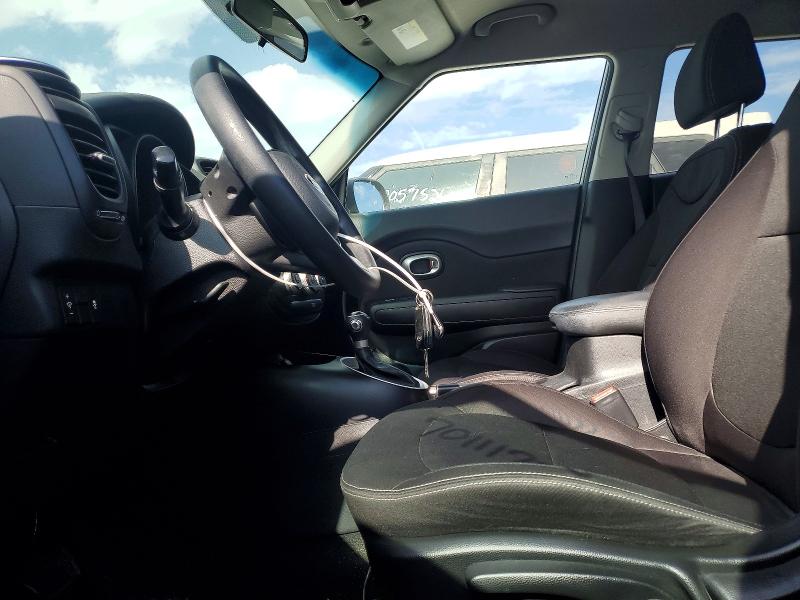 Photo 7 from auction – 2017 KIA SOUL with VIN KNDJN2A24H7494335