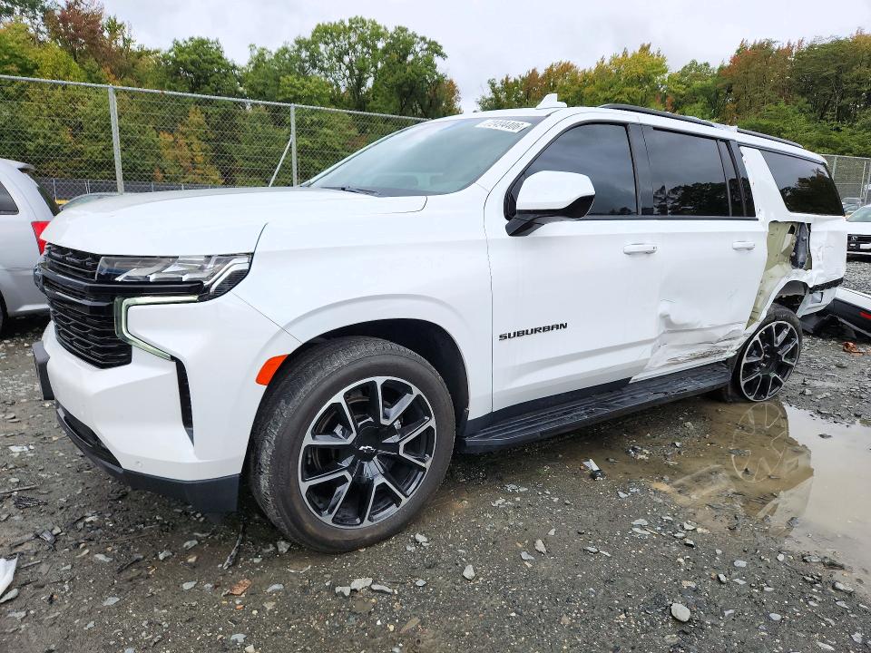CHEVROLET SUBURBAN 2023 с VIN 1GNSKEKD2PR171023 - Снимка от търг