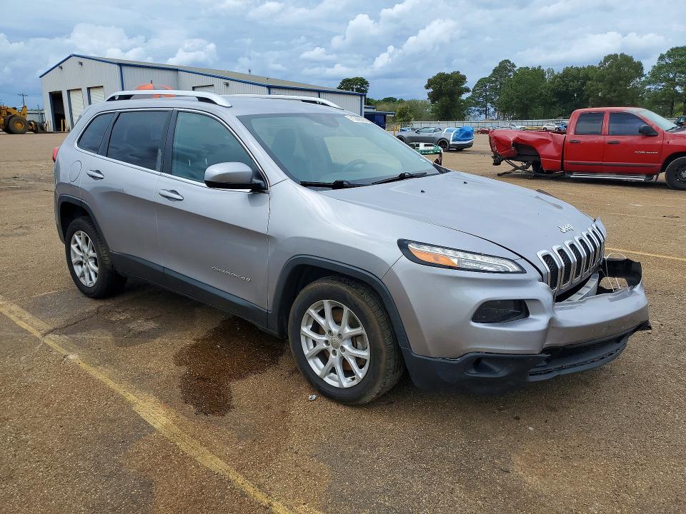Снимка 4 от търг – 2018 JEEP CHEROKEE с VIN 1C4PJLCB3JD531214