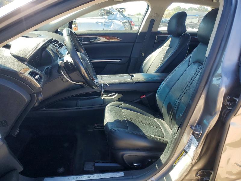 Photo 7 from auction – 2016 LINCOLN MKZ with VIN 3LN6L2GK5GR623608