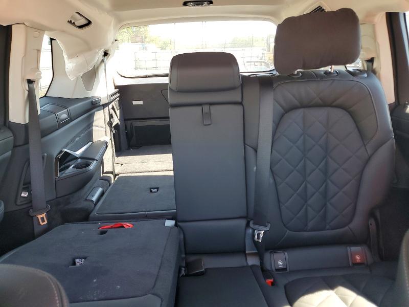 Photo 10 from auction – 2027 BMW X7 with VIN 5UX23EM08V9500352